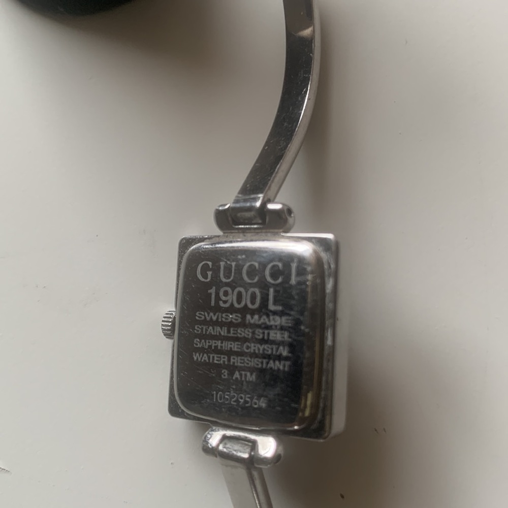 Gucci Square Bangle Watch - image 4
